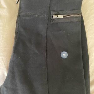 NWT Black Abercrombie and Fitch Pants, Size XS